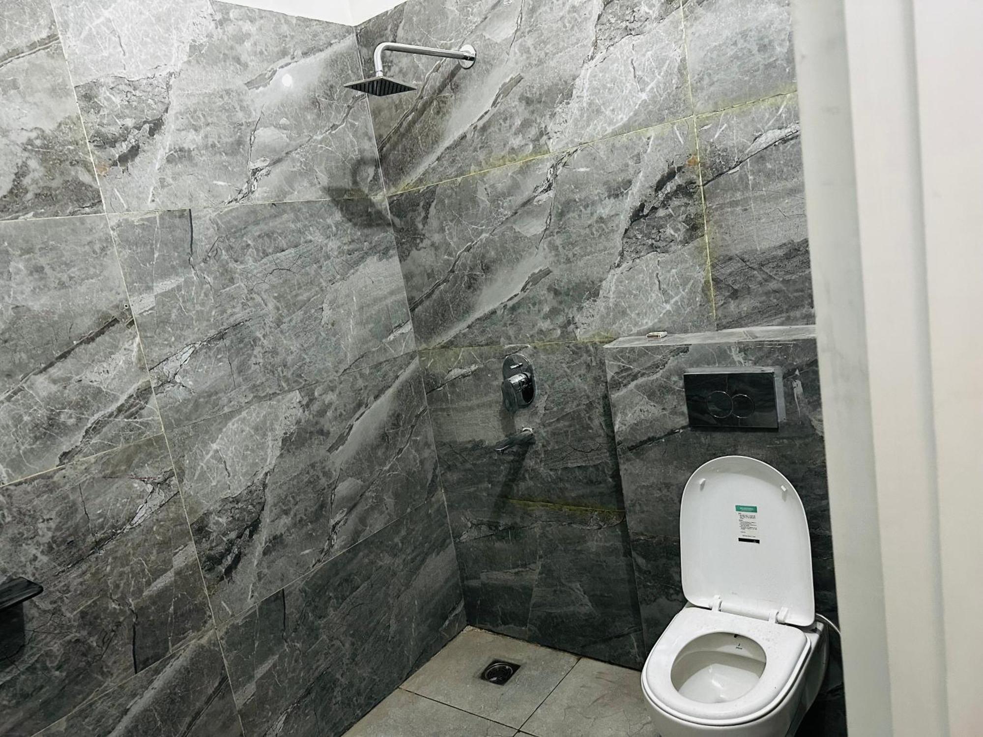The Loya Hotel Muktsar Екстериор снимка